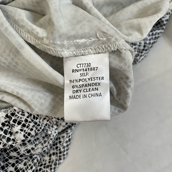 Pants store faux snakeskin top, size small. - Picture 2 of 8